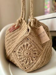 Summer Granny Square Bag crochet pattern