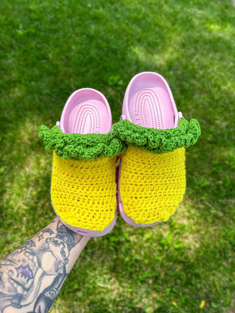 Crocs cover crochet pattern